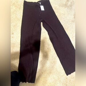 NWT ECRU RIBBED SWEATER PANT